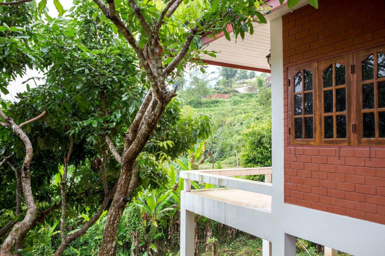 Saen Kam Resort Chiang Mai Exterior photo